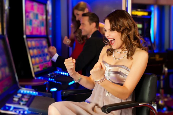 Panduan Membaca Paylines di Slot Online